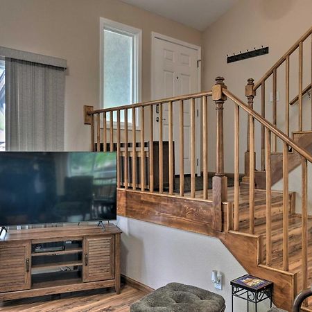 Pet Friendly Anchorage Retreat With Deck And Yard 빌라 외부 사진