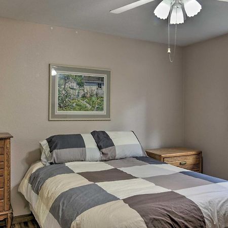 Pet Friendly Anchorage Retreat With Deck And Yard 빌라 외부 사진