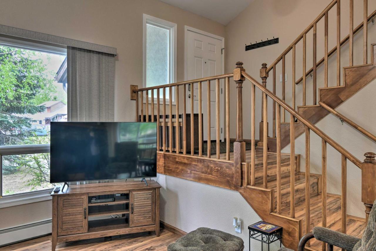 Pet Friendly Anchorage Retreat With Deck And Yard 빌라 외부 사진