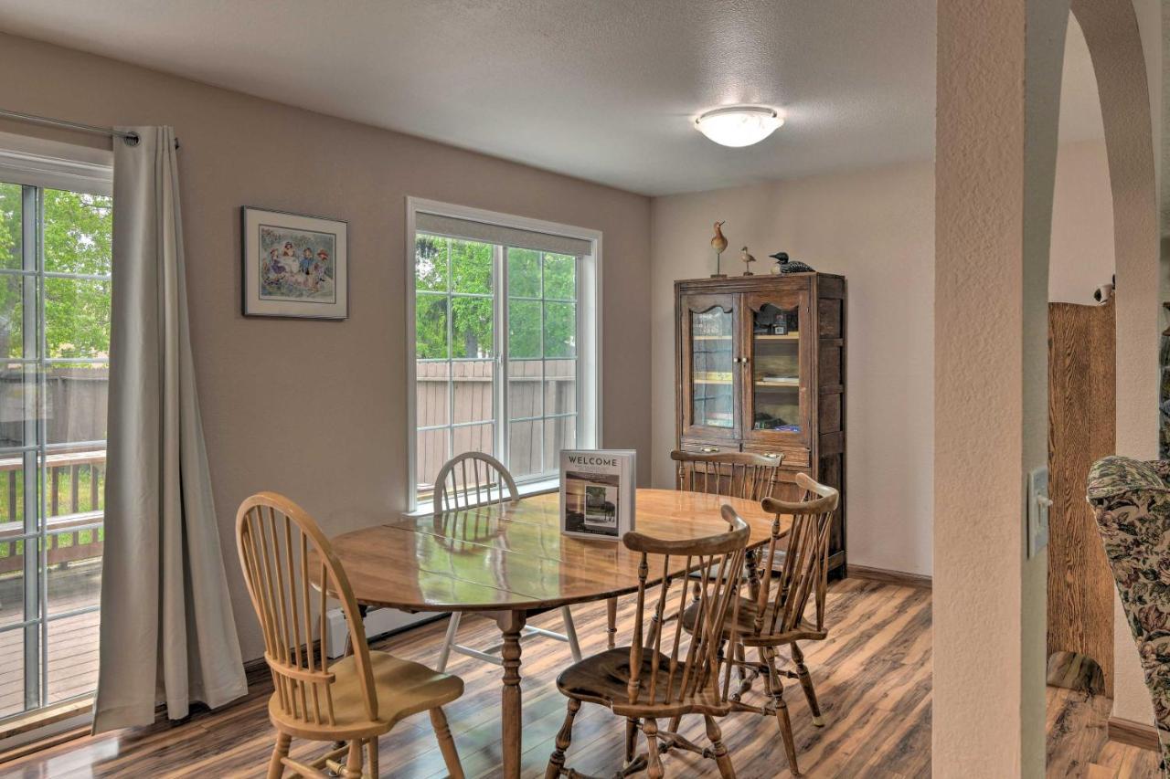 Pet Friendly Anchorage Retreat With Deck And Yard 빌라 외부 사진