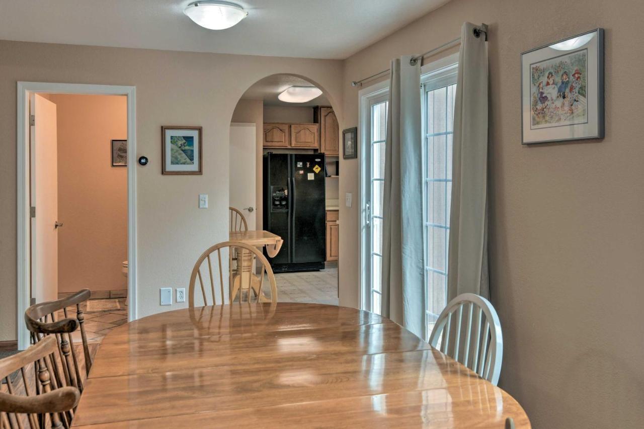 Pet Friendly Anchorage Retreat With Deck And Yard 빌라 외부 사진